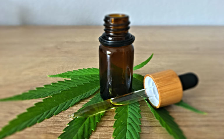 découvrez les effets du cbd après une course de trail : simple tendance ou véritable solution pour la récupération et le bien-être des sportifs.